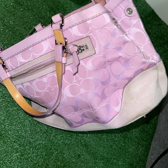 Vintage Coach Monogram Hand Bag - Picture 11 of 12